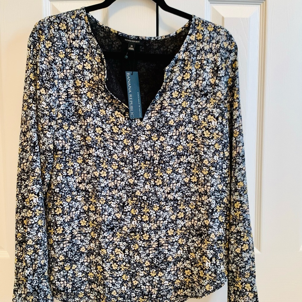 Banana Republic Long Sleeve Blouse Size Medium